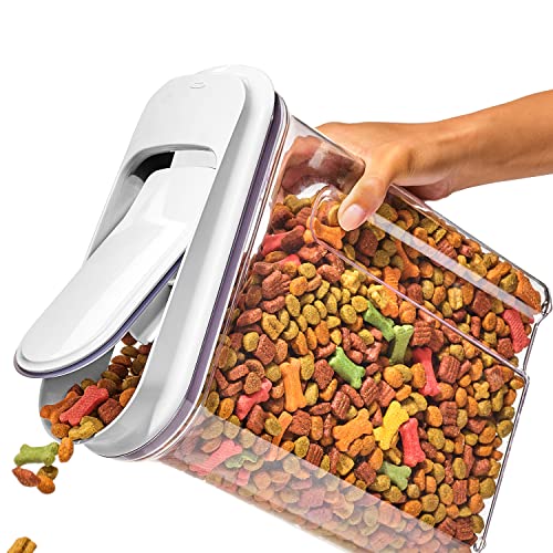 OXO Good Grips Pet Food Dispenser - 4.5 Qt/4.25 L |Ideal for up to 4lbs of Dog Food or 3.5lbs of Cat Food | Airtight Dog and Cat Food Storage Container | BPA Free